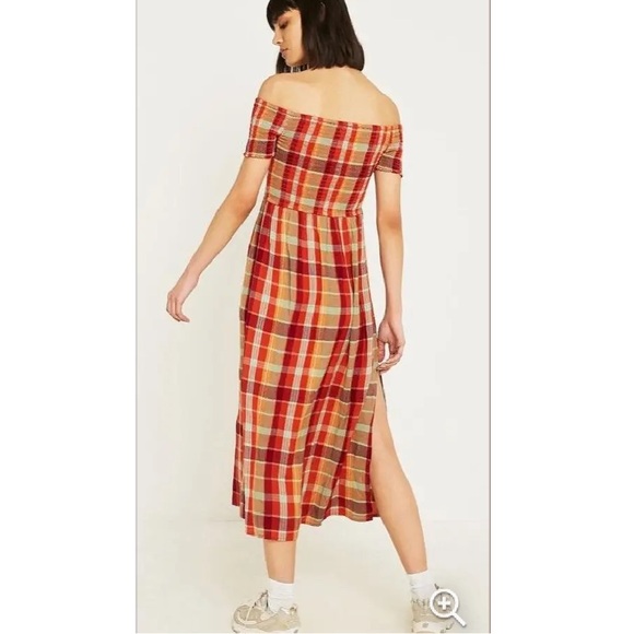 UO Urban Outfitters‎ Monica Red Check Midi Dress Size Small EUC - Picture 3 of 12